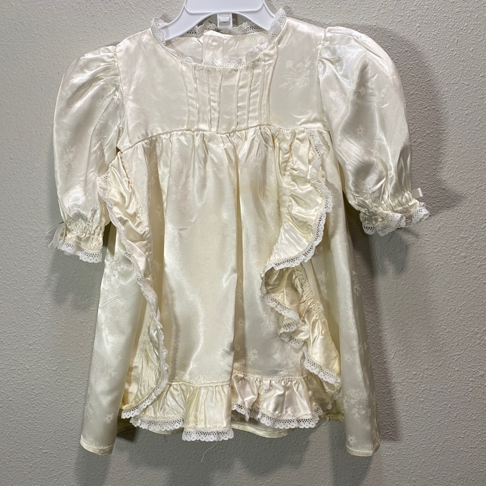 Vintage handmade‎ baby gown